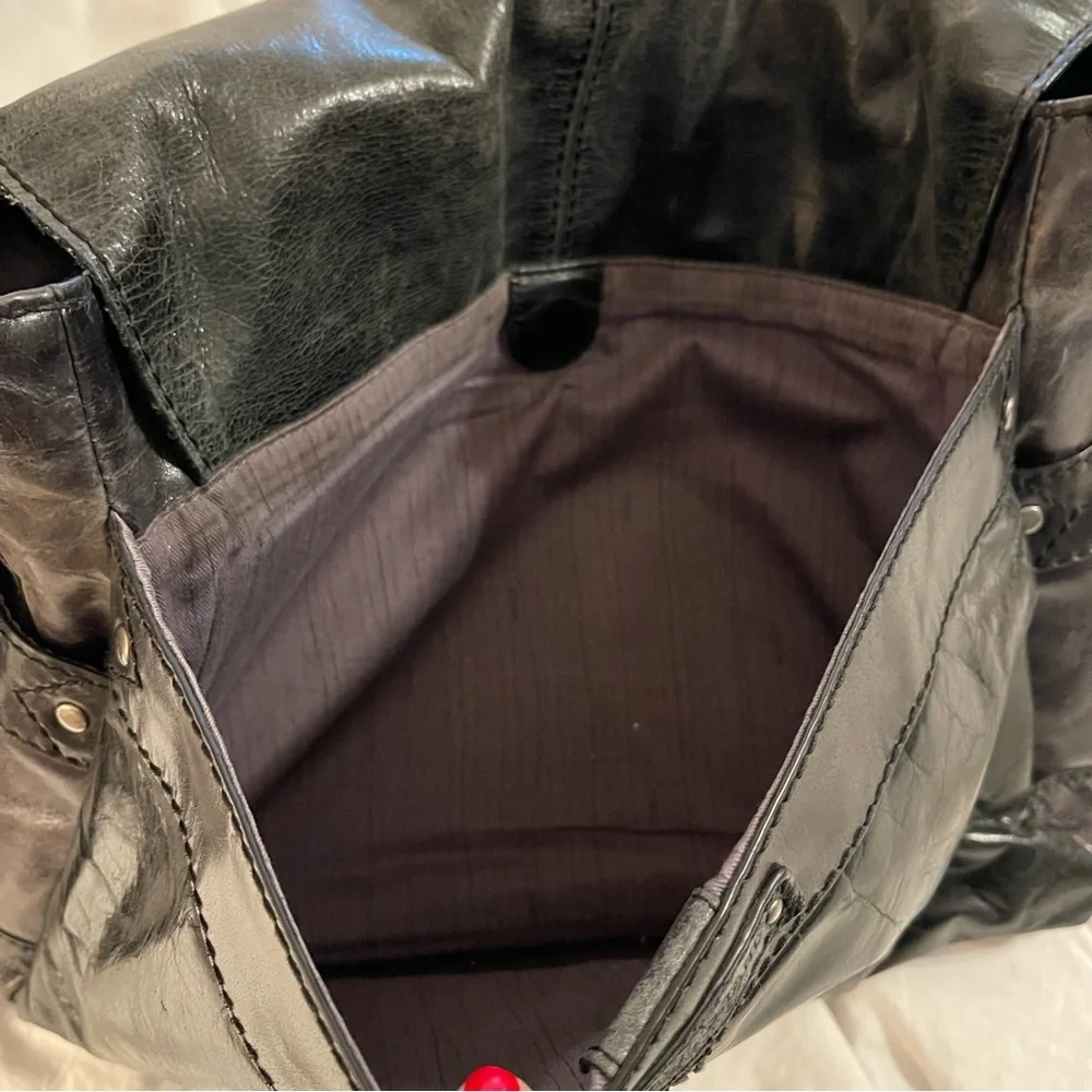 Vintage Fossil Black Leather Messenger Bag Magnetic Flap Commuter